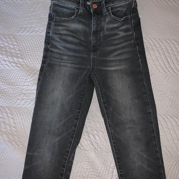American Eagle Jeans - Picture 2 of 2